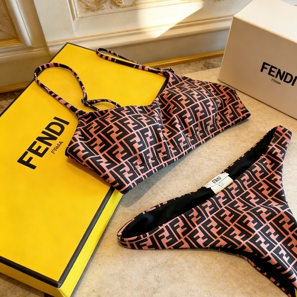Fendi Black and Pink Logo Bikini - Picture 6 of 6